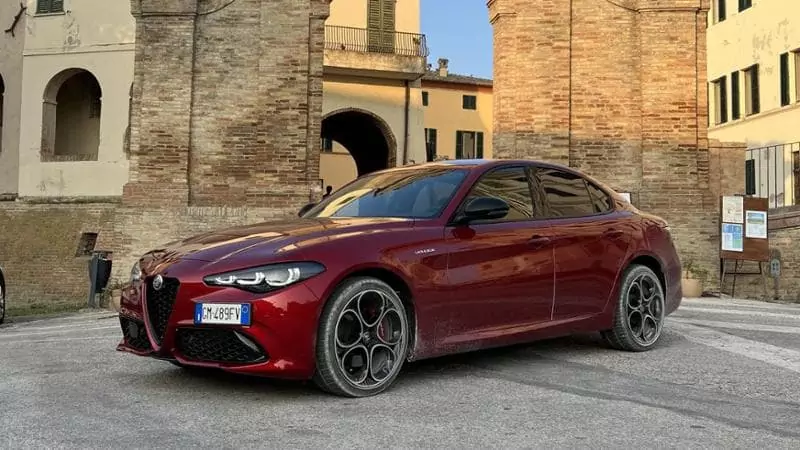GIULIA VELOCE